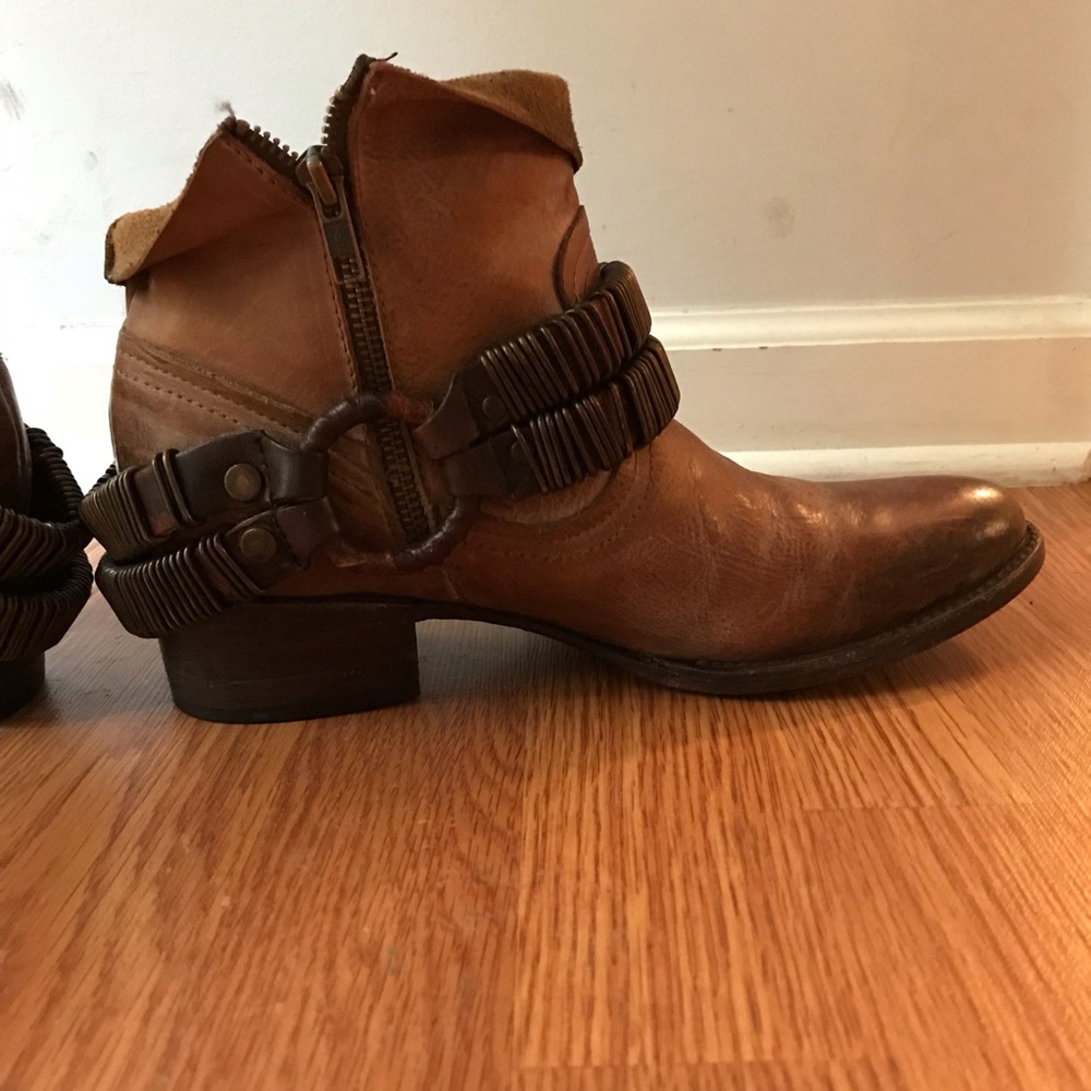 Freebird by Steven Eve harness ankle boot - Picture 3 of 6